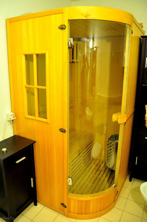 Apartments Mali Raj Dolenci Zewnętrze zdjęcie