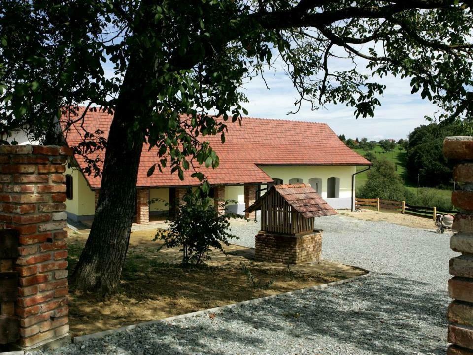 Apartments Mali Raj Dolenci Zewnętrze zdjęcie